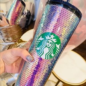 🌟 SOLD 🌟Starbucks Tumbler Holiday 2020 Edition